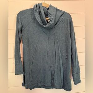 Lou & Grey Heathered Blue Knit Top